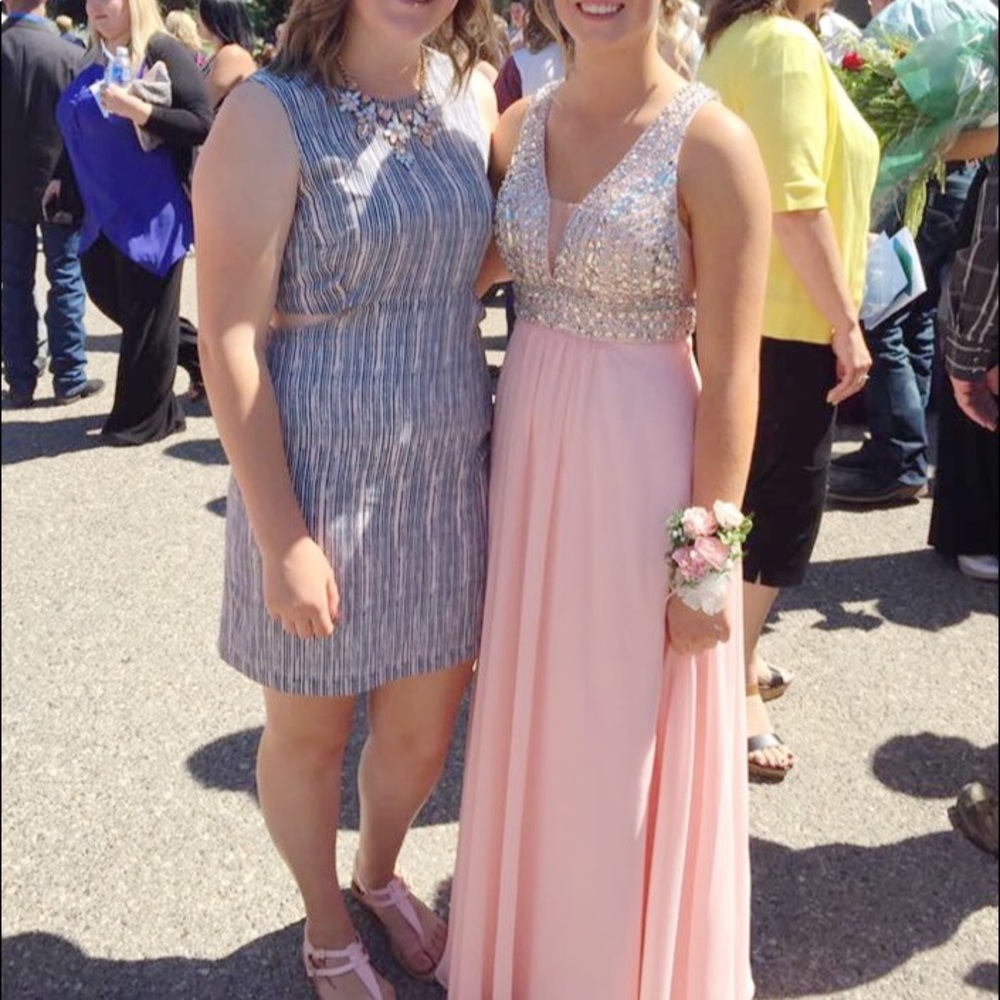 Graduation/prom dress - Picture 2 of 3